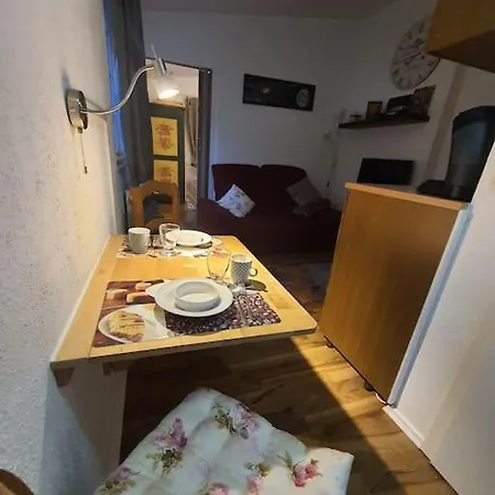 Holzhaus Nationalpark Eifel Hund Willkommen Dağ evi