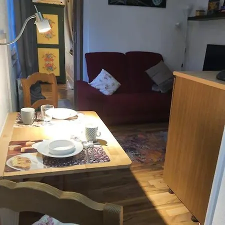 Holzhaus Nationalpark Eifel Hund Willkommen * 黑伦塔尔