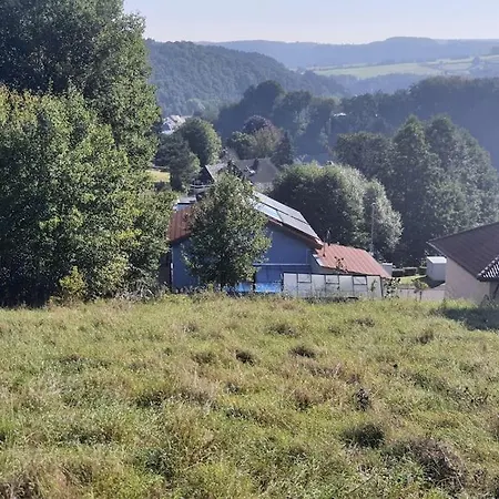 Dağ evi Holzhaus Nationalpark Eifel Hund Willkommen Hellenthal
