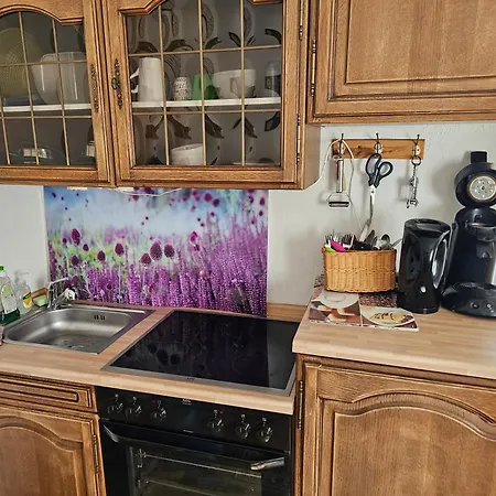 Holzhaus Nationalpark Eifel Hund Willkommen * 黑伦塔尔