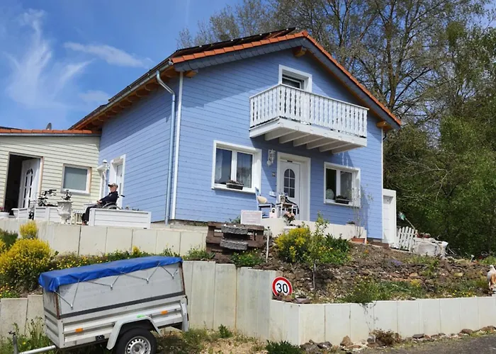 Holzhaus Nationalpark Eifel Hund Willkommen Alpehytte